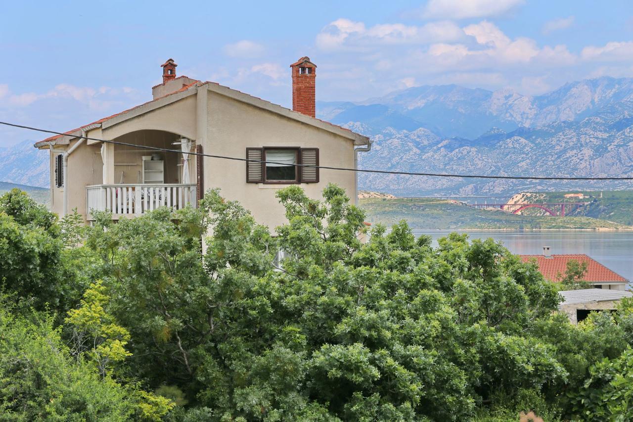 Apartment Sea And Mountain With Pool Novigrad (Dalmatia) Exterior photo